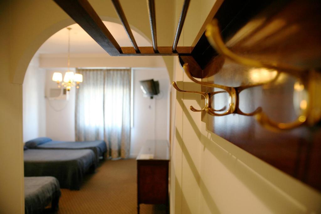 Constitucion Palace Hotel Buenos Aires Room photo