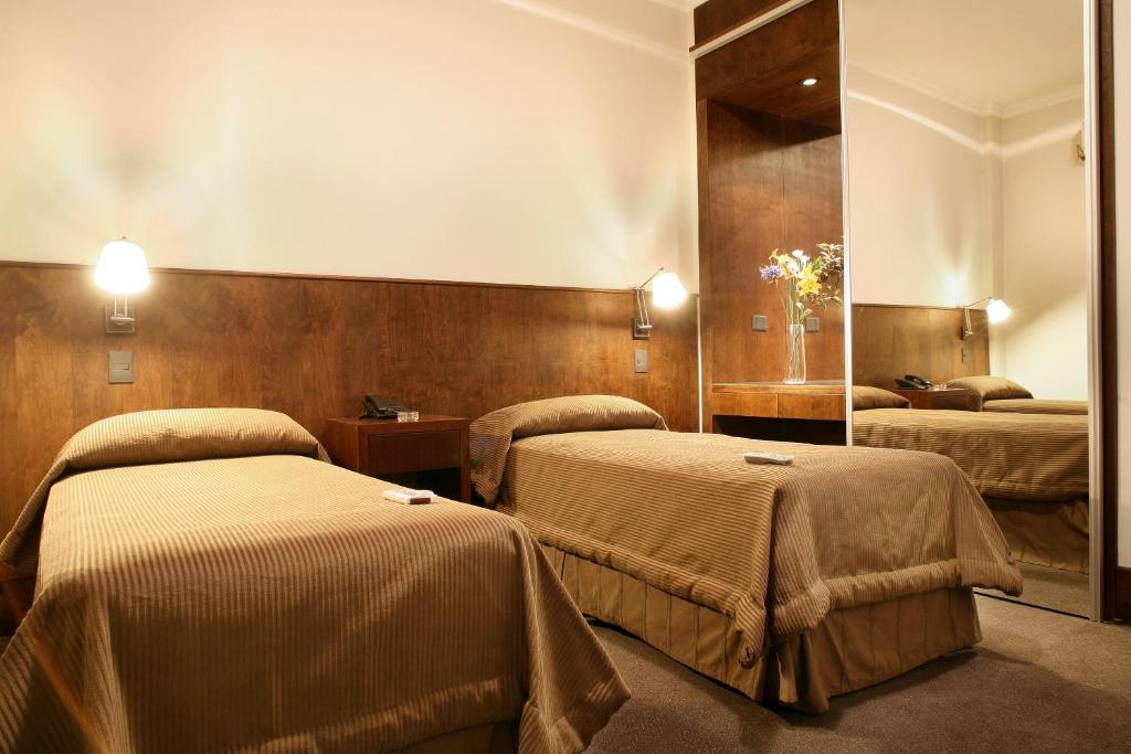 Constitucion Palace Hotel Buenos Aires Room photo